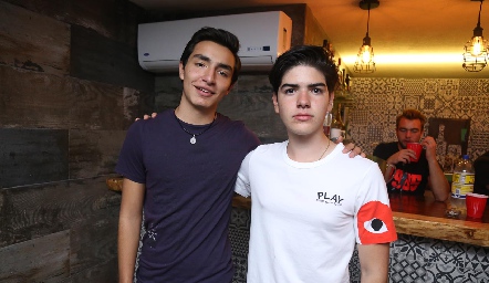  Pablo Rodríguez y Jorge Gutiérez.