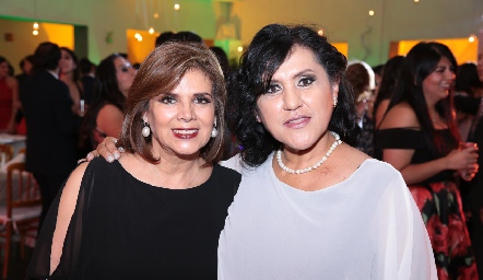  Rosario López y Ruth de Valle.