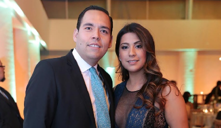  Bradish Payán y Carmenlú Díaz.
