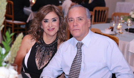  Karina Gamboa y Felipe Lomelín.