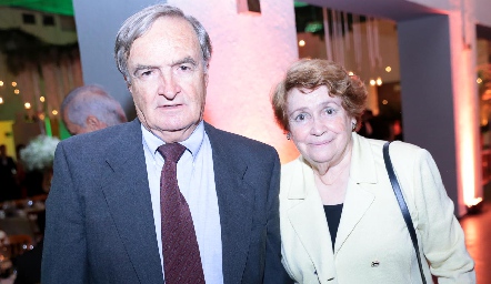  Modesto y Patricia Suárez.