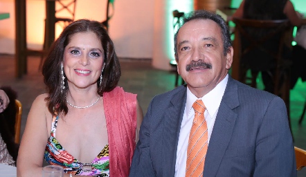  Lourdes Leiva y Alejandro Hernández.