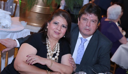  Cristina y Javier Meza Lozano.
