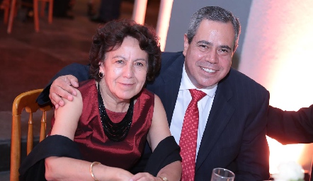  Leticia Marín y Alberto Contreras.