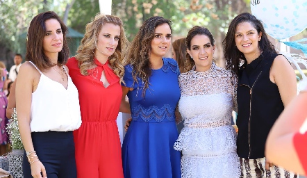  Ifi Güemes, Cristina Ocejo, Patricia Estrada, Maripepa Muriel y Daniela Gutiérrez.