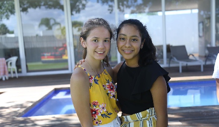  Ale y Ana Sofía.