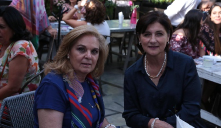  Mary Carmen Ruiz y María Guadalupe de Solórzano.