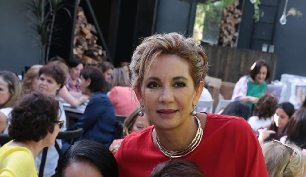  Marily Espinosa, Isabel Carrillo y Tawi Garza.