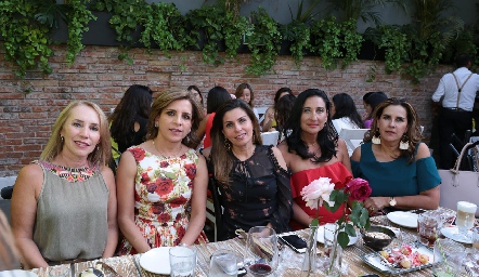  Laura Lavín, Ana Emelia Tobías, Gaby Goldaracena, Blanca Cantú y Graciela Torres.