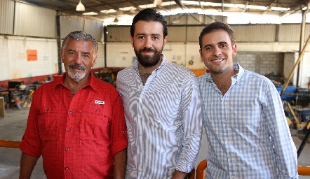  Ramón Monsech, Ferran Monsech e Iker Monsech.
