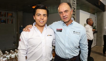  Lisandro Bravo y Alberto Vallejo.