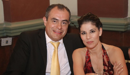 Francisco Martínez y Raquel Vega.