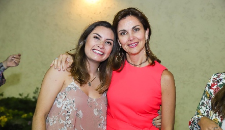  Marisol Cabrera y Rocío Nieto.