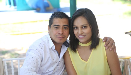  Juan Serna y Lidia Rangel.