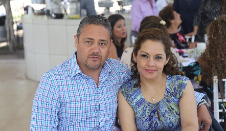  Carlos Cisneros y Marcela Martínez.