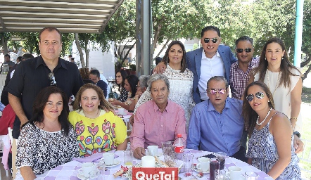  Disfrutando a lo grande.