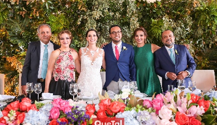  Eduardo Estrada, Ana Luisa Torres, Luli Lamas, Javier Campos, Graciela Valdez y Javier Campos.