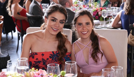  Paulina Rodríguez y María Aurora García.