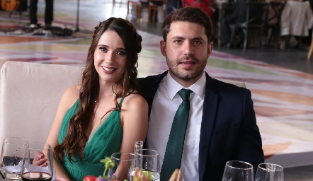  Elena Pérez y Eduardo Cabral.