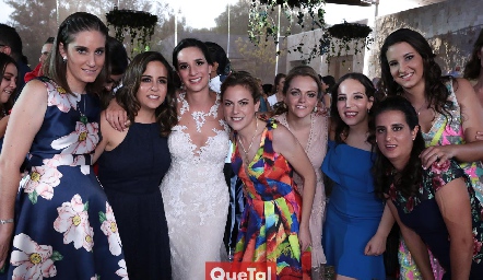  La novia y sus amigas.