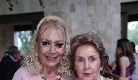  Arcelia Rodríguez y Martha Marroquín.