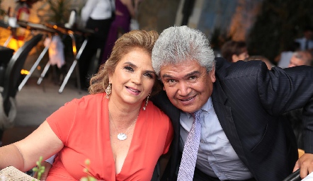  Luz María y Francisco Ruiz.
