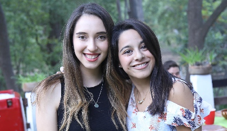  Montse Correa y Sofi Medrano.