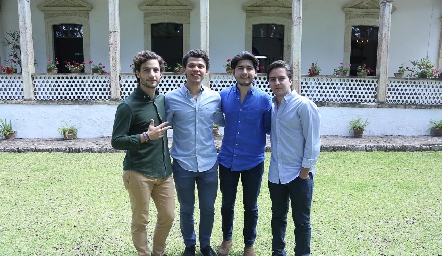  Pablo del Cojo, Armando Benart, Gerardo Bocard y Alonso Gómez.