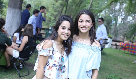  Sofi Medrano y Daniela Borunda.
