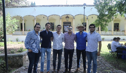  Ricardo Raymond, Gustavo Rangel, Victoriano Martínez, Eduardo Gómez, Gerardo Bocard y Gerry Somohano.