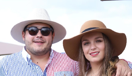  Jorge Stahl y Daniela Chapa.