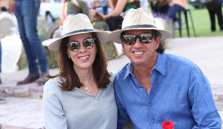  Gaby Aranda y Gustavo González.