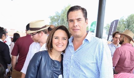  Marifer Ramírez y Guillermo Chávez.