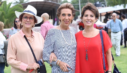  Magdalena González, Licha Abella y Cecilia Bremer.