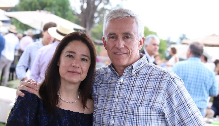  Maricarmen y Juan Pablo Barral.