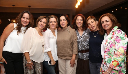  Paulina Quiroz, Beatriz Lavin, Laura Monsech, Cuca Díaz Infante, Lourdes Alcalde, Ana Hunter y  Brenda Álvarez.