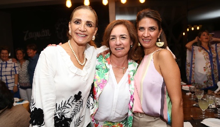  Beatriz Rangel, Brenda Álvarez y Lourdes Velázquez.