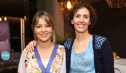  Elsy Guerra y Gabriela Abud.