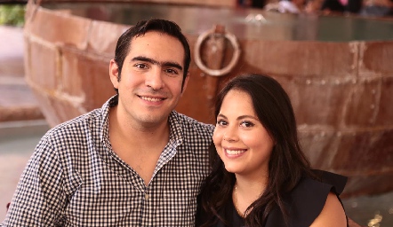  Eduardo Villa y Giovanna Sandoval.