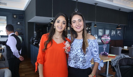  Isa Villanueva y Fernanda Mézquida.
