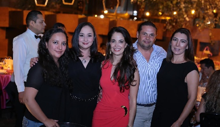  Beatriz Lozano, Pilar Anaya, Daniela, Gonzalo y Claudia Anaya.