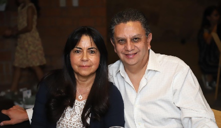  Georgina y Carlos Díaz.