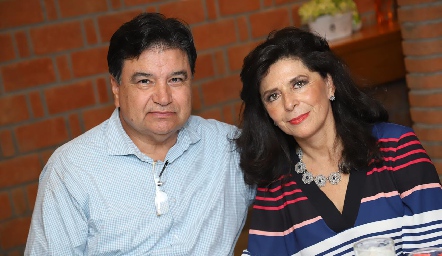  Raúl y Adriana Torres.