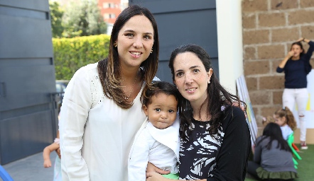  Charo Ortuño, Mariana Candia y Rodri.