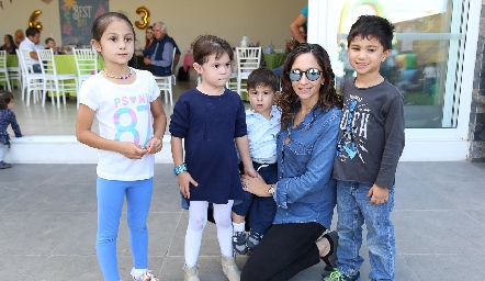  En el cumpleaños de Ana Pau y Marce.