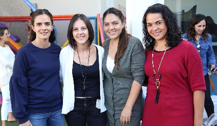  Amigas.