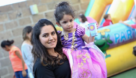  Marcela y Ana Pau Zapata.