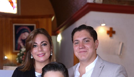  Mariana Azcargota, Pablo Padilla y José Luis.