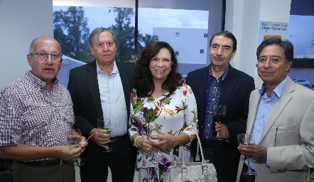  Nereo Anaya, Juan Alonso, Ana Luisa Molina, Alejandro Zermeño y Rubén Ramos.