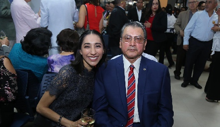  Gabriela Barrios y Pedro Barrios.